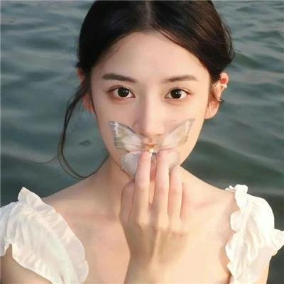 轮上英雌